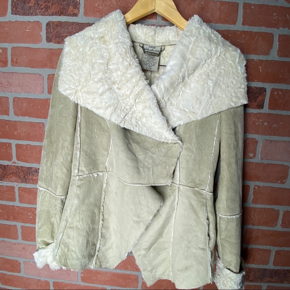 Olive Olivia faux shearing jacket